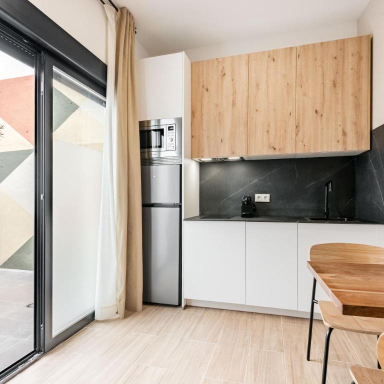 The Madrid Studios by Charming - Family Studio - 11