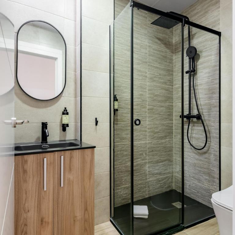 The Madrid Studios by Charming - Family Studio - 6