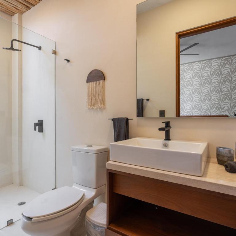 Limas - Two-Bedroom Apartment with Private Pool - 27