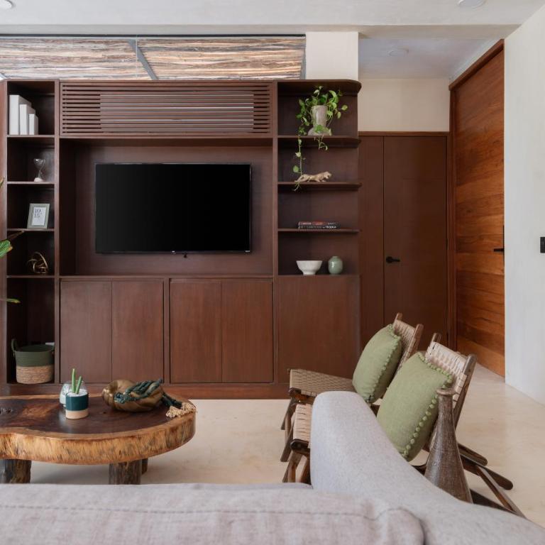 Limas - Two-Bedroom Apartment with Private Pool - 30