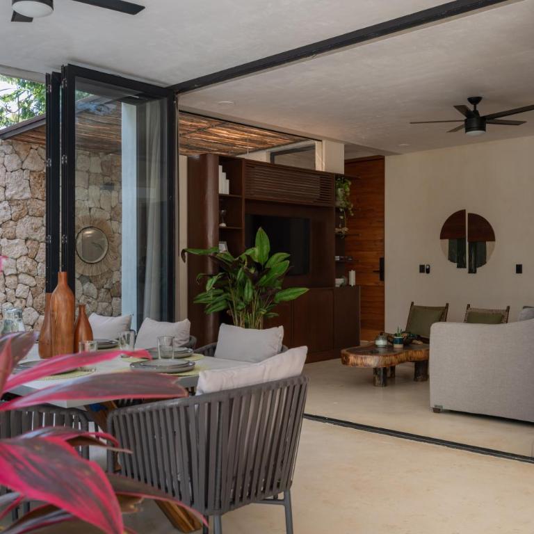 Limas - Two-Bedroom Apartment with Private Pool - 33