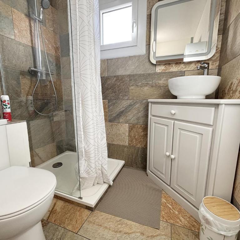 T2 climatisé dans résidence avec piscine, tout à pied - Apartment mit 1 Schlafzimmer und Terrasse - 11
