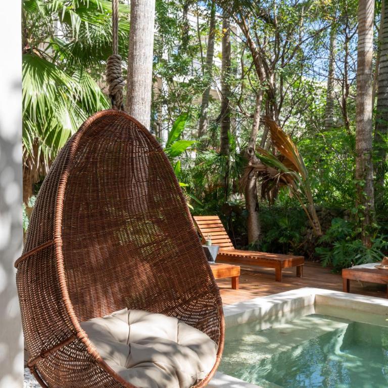 Limas - Two-Bedroom Apartment with Private Pool - 23