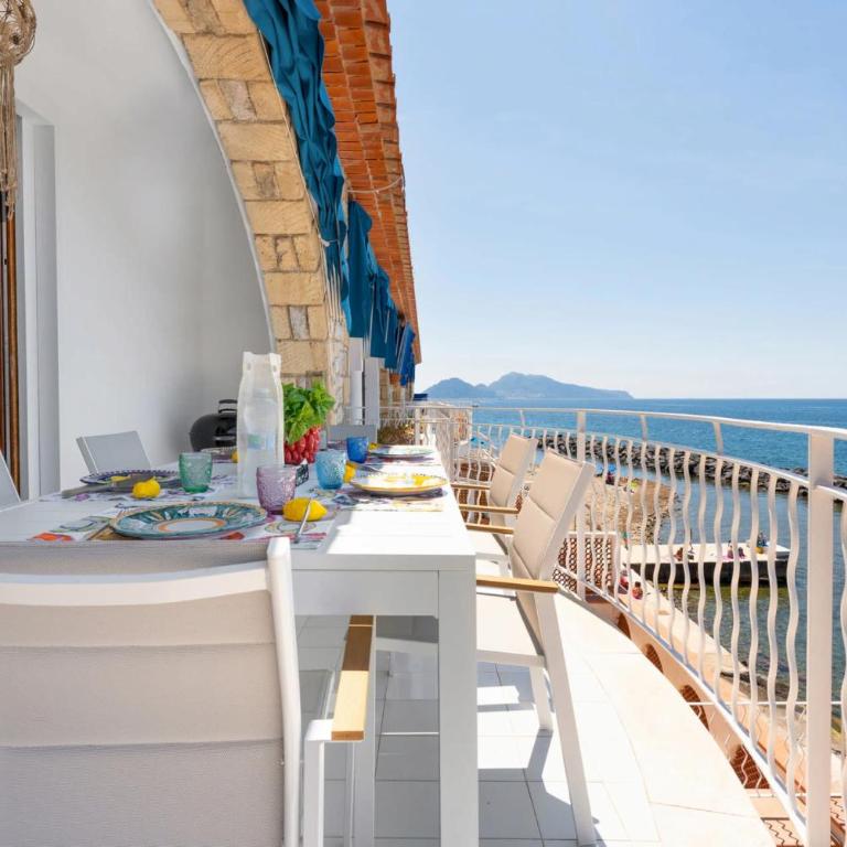 AMORE RENTALS - Villa del Sole - Villa - 9
