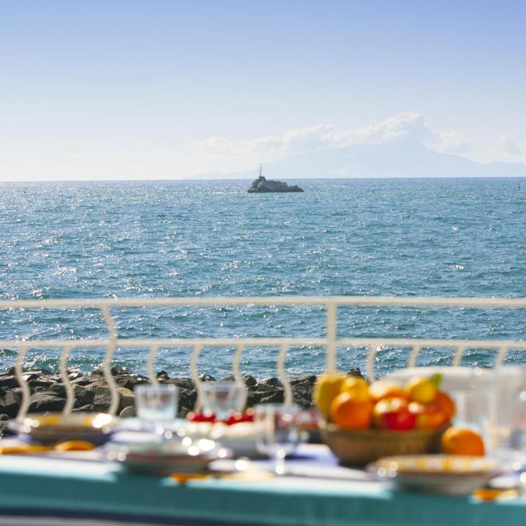 AMORE RENTALS - Villa del Sole - Villa - 8