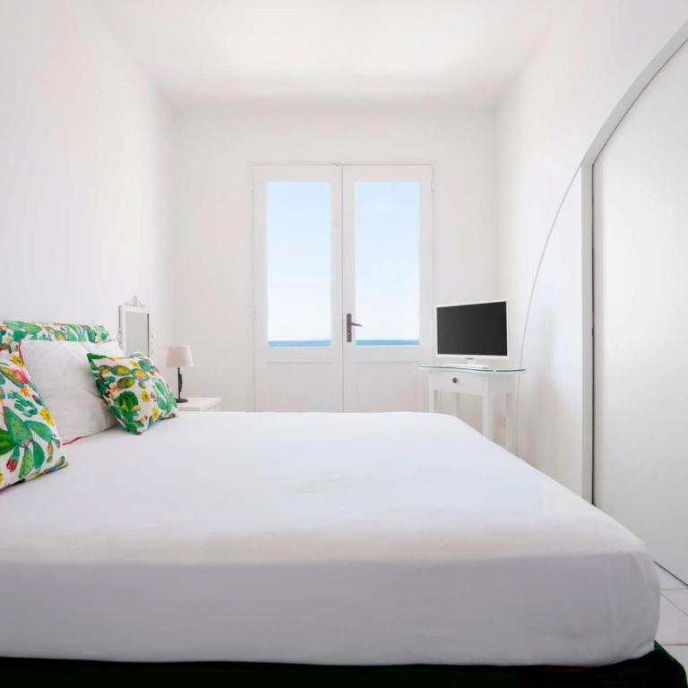 AMORE RENTALS - Villa del Sole - Villa - 15
