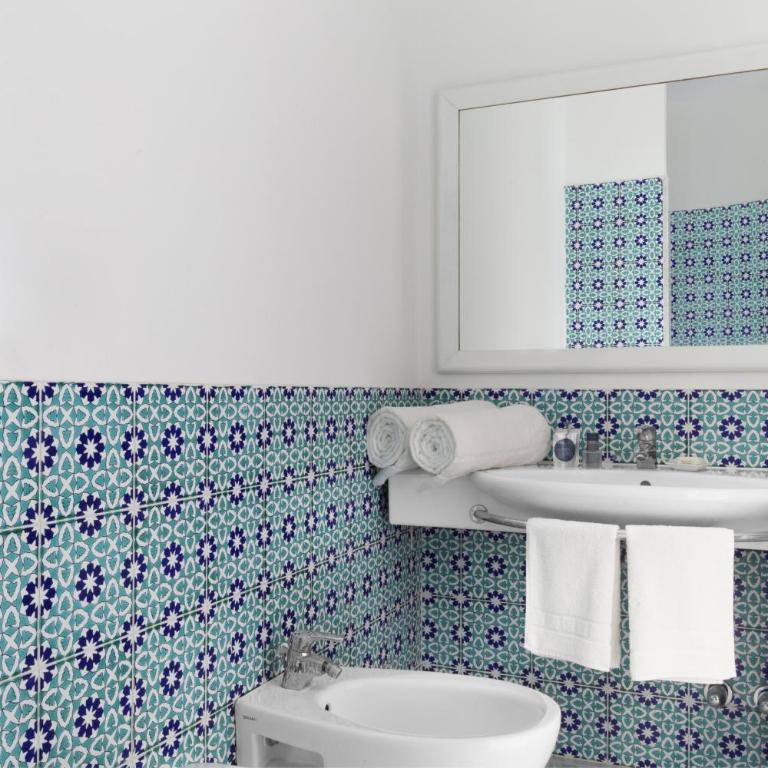 AMORE RENTALS - Villa del Sole - Villa - 49