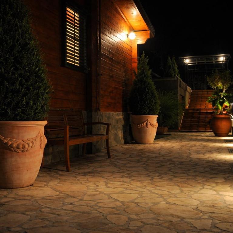 Private Pool Villa - One Group Only - Full Privacy - Garden & BBQ - Vila - 28