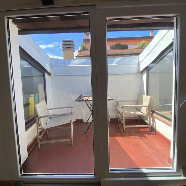 Attico San Vitale City Center - Two-Bedroom Apartment with Terrace - 6