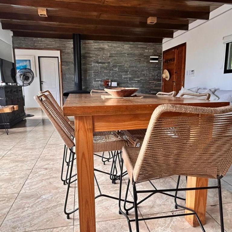 La Ponderosa - Three-Bedroom House - 3