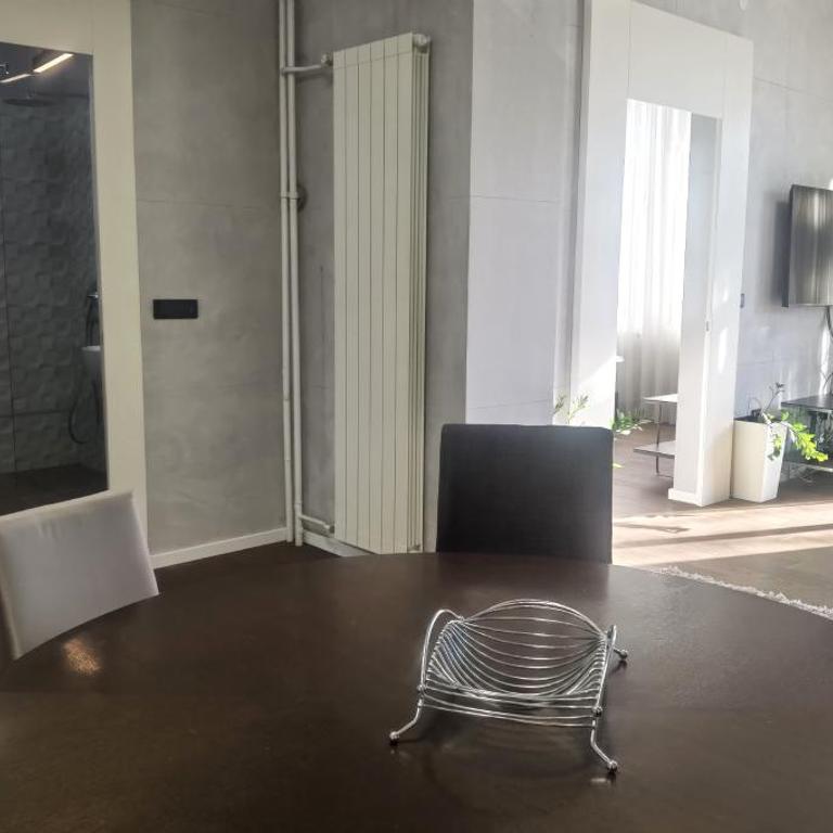 Brand New 3BR Apartment Prime Location and Free Parking - Apartman sa 3 Spavaće Sobe i Balkonom - 6