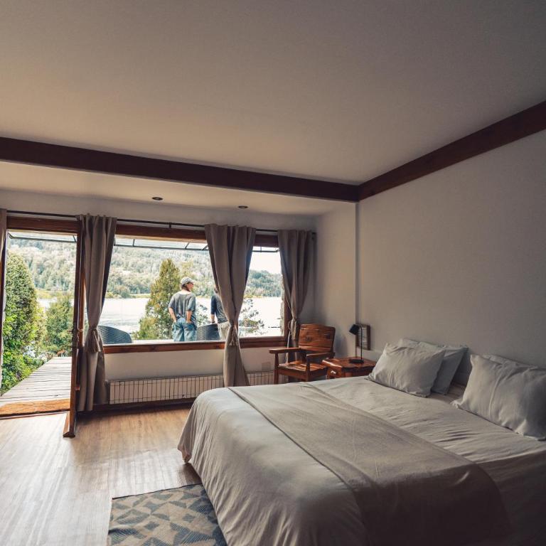 El Remanso del Lago - Habitación con cama extragrande y vistas al lago - 3