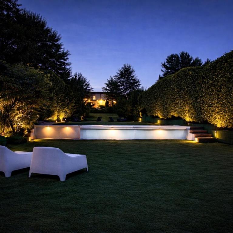 Luxury Private Villa Estate Families & Groups Pool & Beach BBQ Garden & Yard Free Parking Near Center #Belgrade Villa - Villa - 19