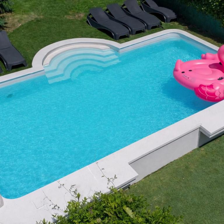 Private Pool Villa - One Group Only - Full Privacy - Garden & BBQ - Vila - 12