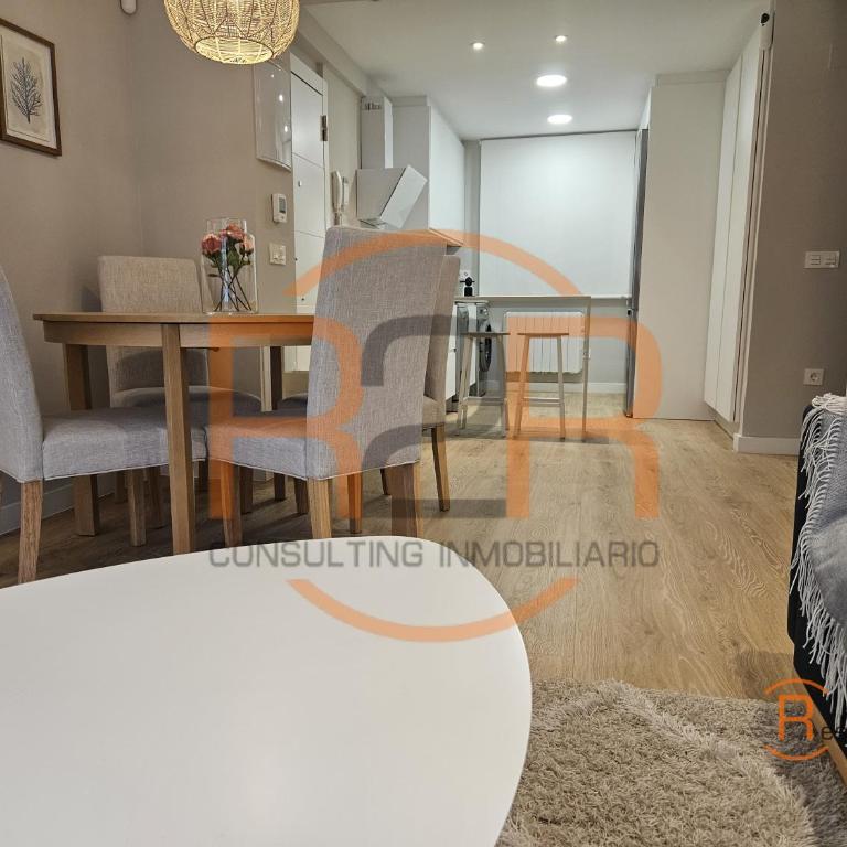 1A126 Apartamento céntrico de 2 dormitorios en Gijón By R2R - Apartamento de 1 dormitorio - 11