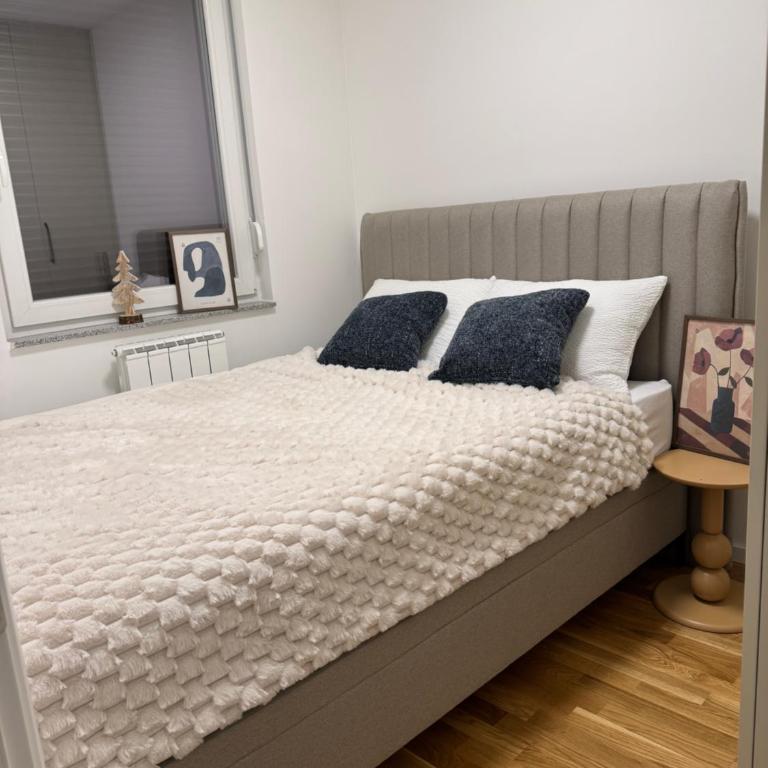 Urban Stay Tuzla - One-Bedroom Apartment - 4
