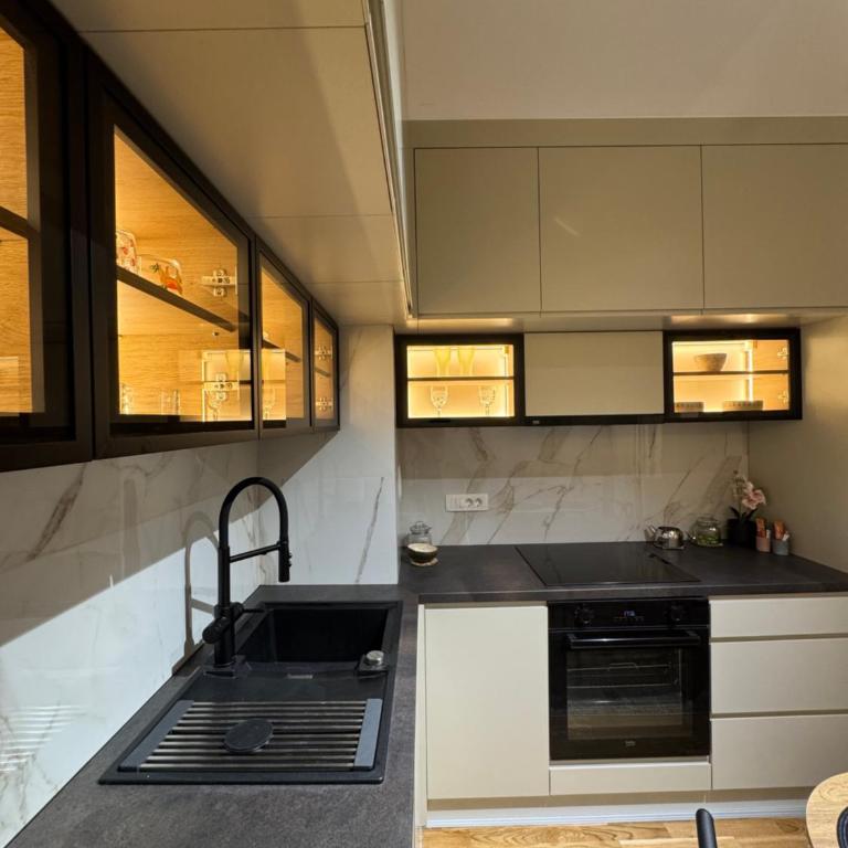 Urban Stay Tuzla - One-Bedroom Apartment - 3