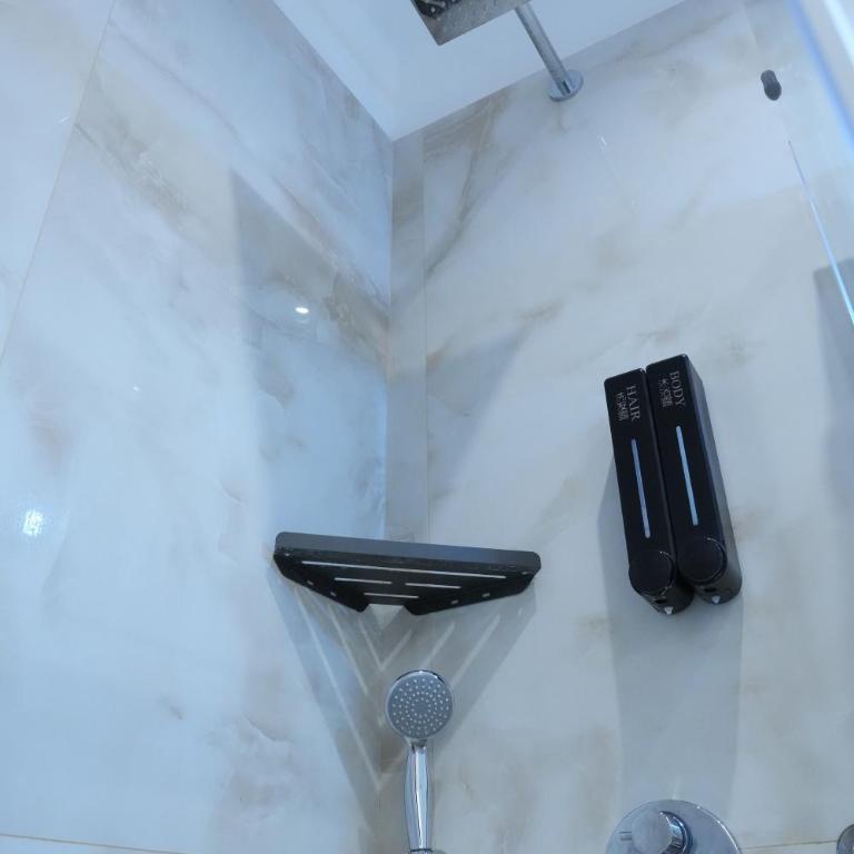Bea Affittacamere - Double Room with Private Bathroom - 5