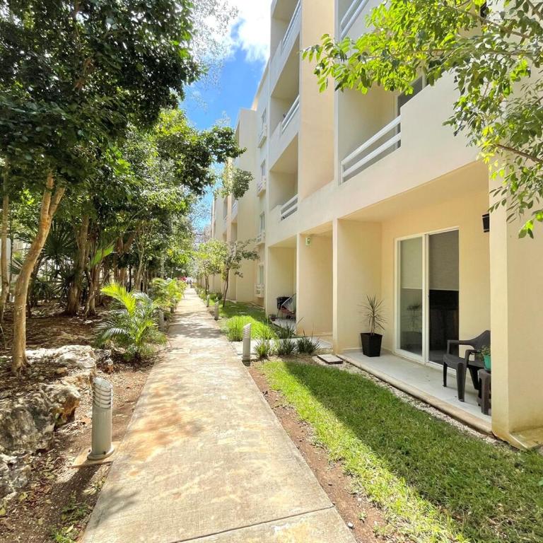 Bonito depto Playa del Carmen 2hab2bañ y varias amenidades - Apartamento de 1 dormitorio - 42
