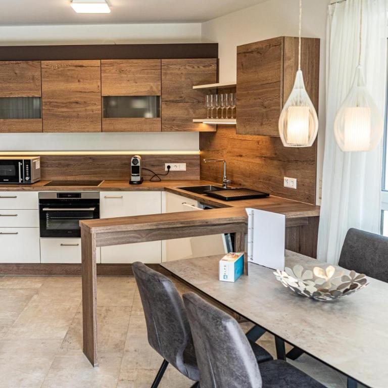 Landskron View Apartment 07 I Gerlitzen-Ossiachersee I Alpe Maritima - Apartment mit 2 Schlafzimmern - 2