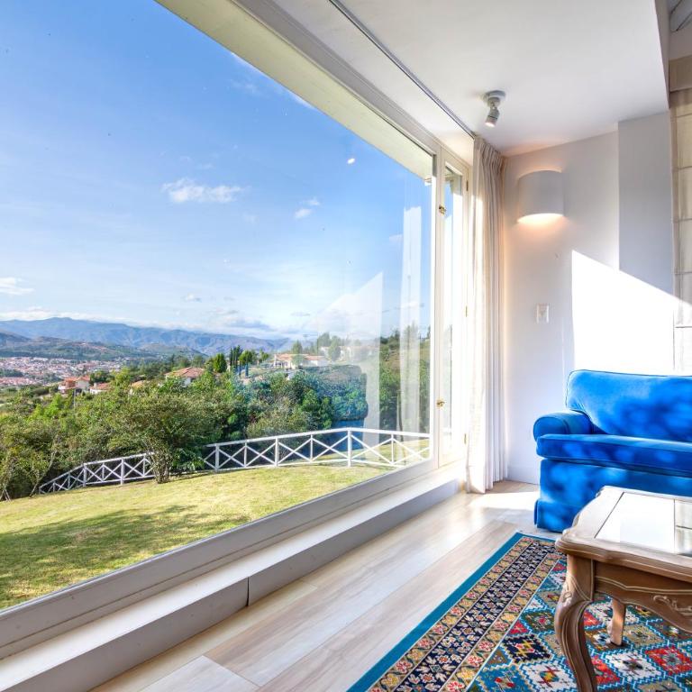 Familiares casas de campo con vista increíble - Four-Bedroom House - 16