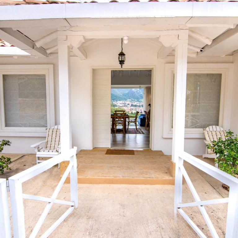 Familiares casas de campo con vista increíble - Four-Bedroom House - 34