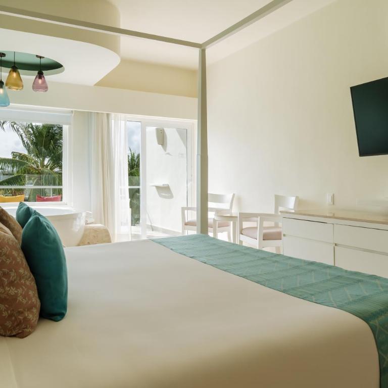 Iberostar Selection Riviera Cancun - All Inclusive - Premium Pool View - 3
