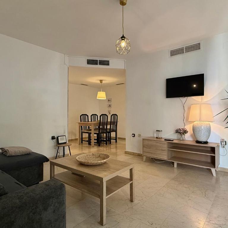 Apartamento con terraza en el corazón de Marbella centro - Apartamento de 2 dormitorios - 2