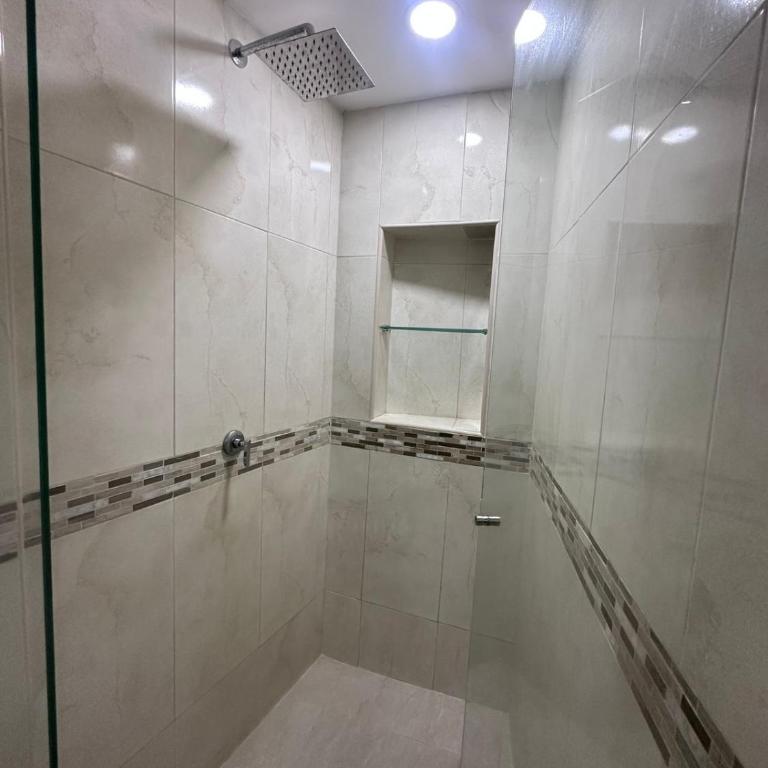 Apartamento tranquilo con hermosas vistas - One-Bedroom Apartment - 14