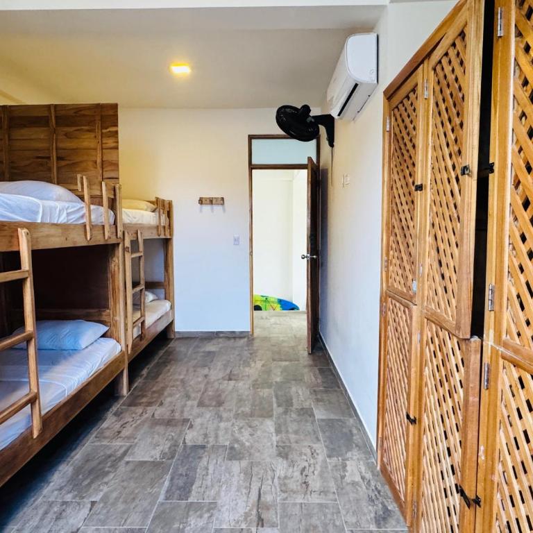 Merakai Hostel Rincon del Mar - Cama en habitación compartida mixta de 6 camas - 2