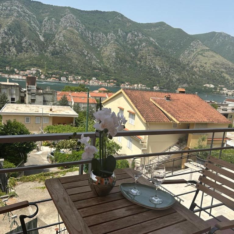 Themis Apartment - Deluxe Double Room with Balcony and Sea View - 2
