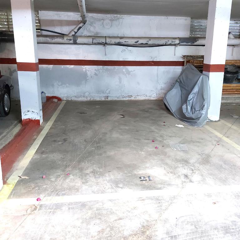 Estupendo apartamento en primera línea de playa y con vistas al mar - Apartamento con terraza - 34