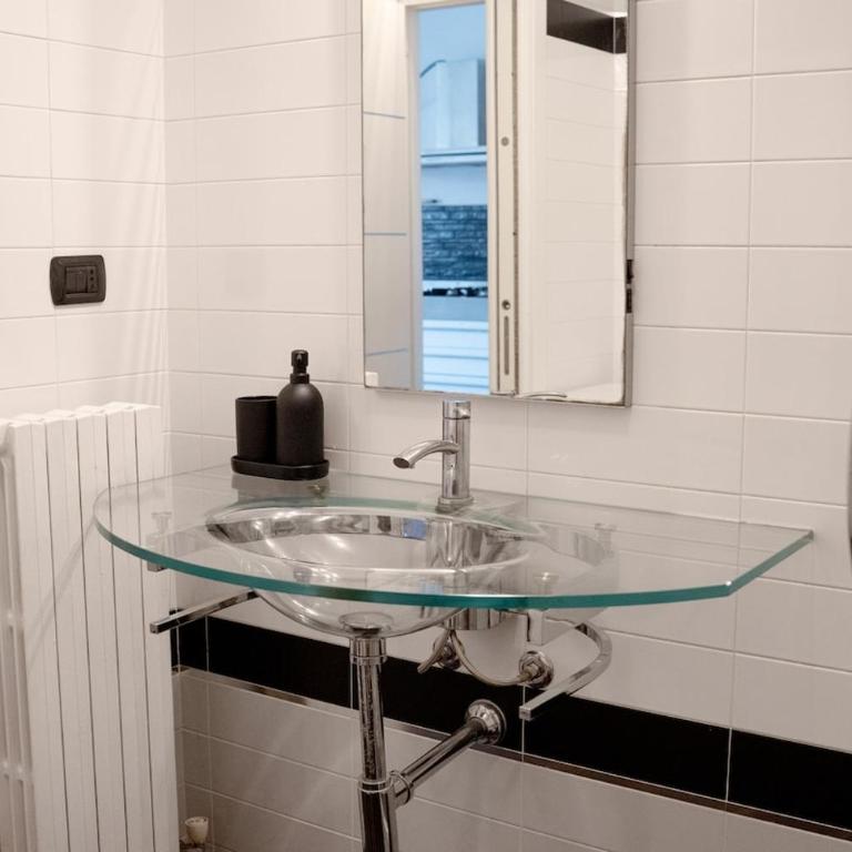 Modern Apartment near City Center and Train Station - Appartement 2 Chambres - 7