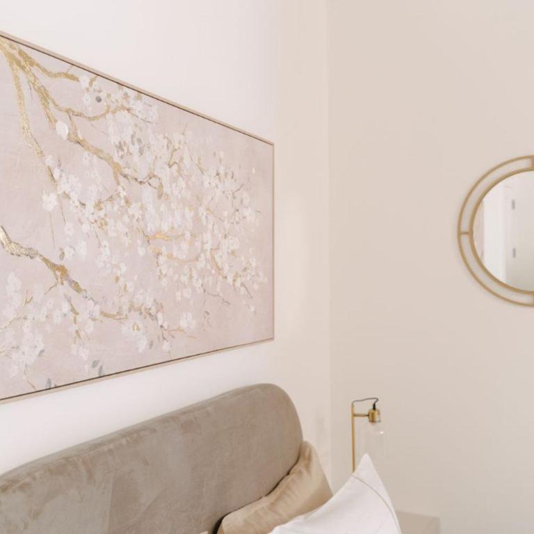 La Duca Suites & Apartments - Queen Room with Balcony - 19