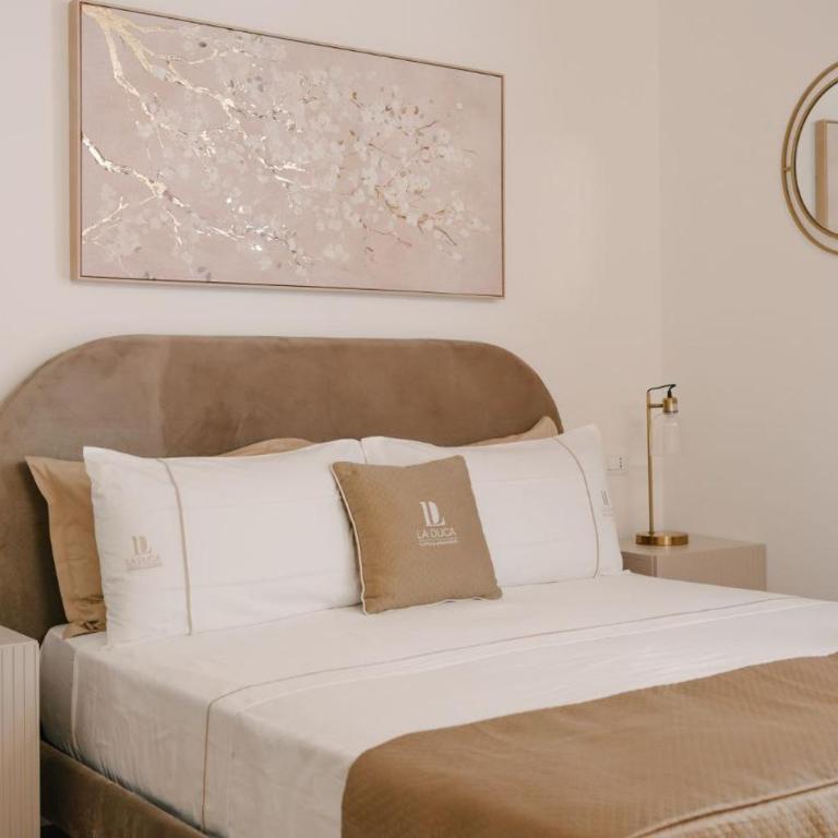 La Duca Suites & Apartments - Queen Room with Balcony - 23