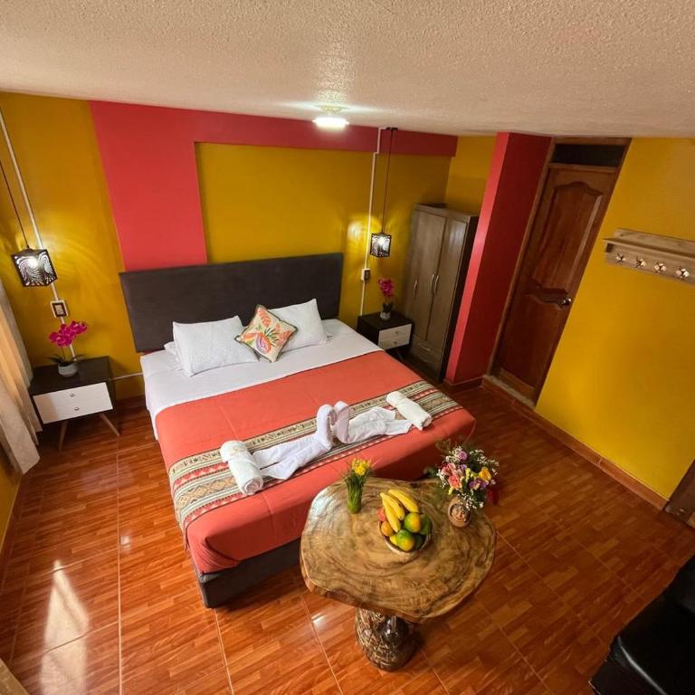 Yacumama - Suite - 3