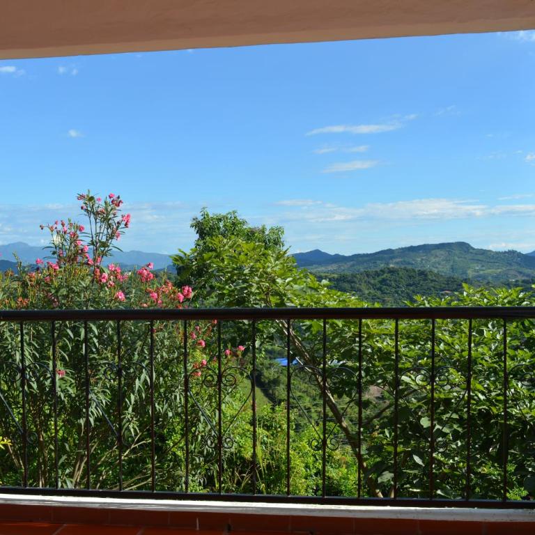 Colombia Finca San Juan Anapoima Vereda El Pedregal Cundinamarca - Villa with Private Pool - 16