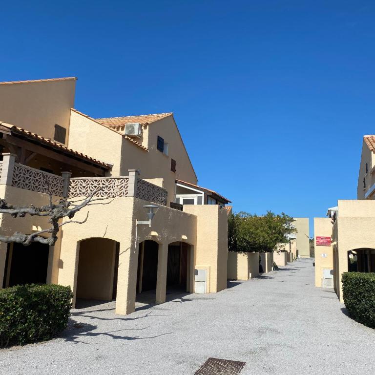 Mahélia, logement climatisé en bord de mer & lac, très au calme, jusqu'à 6 pers - Appartamento con 2 Camere da Letto - 5