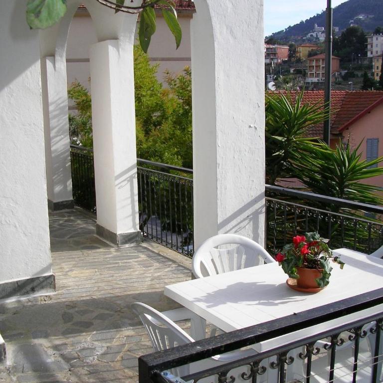 Apartment in villa Alassio - Appartamento con 2 Camere da Letto e Vista Giardino - 13