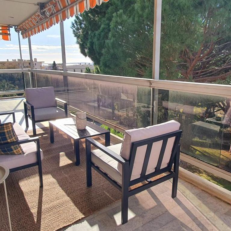 Beautiful 2-bedroom apartment with sea view in Antibes - Appartement 2 Chambres - 3