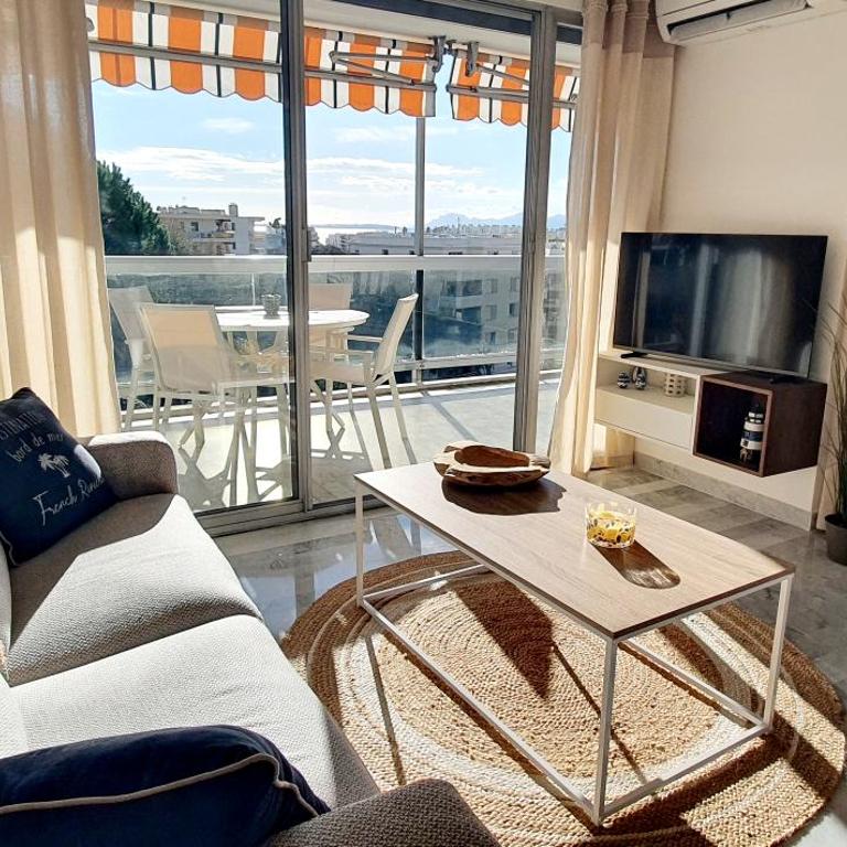 Beautiful 2-bedroom apartment with sea view in Antibes - Appartement 2 Chambres - 24