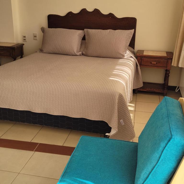 Refugio del Turista - Family Room with Private Bathroom - 4