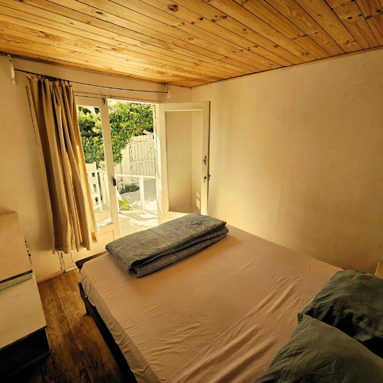 Sophia Hostel Beach House l Coworking, Coliving & Wellness - Double Room with Terrace - 14