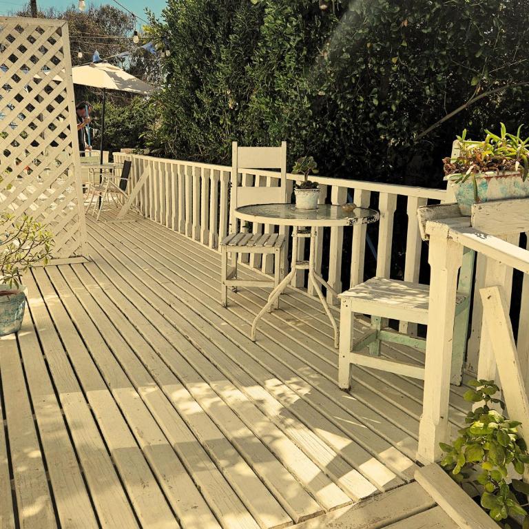 Sophia Hostel Beach House l Coworking, Coliving & Wellness - Double Room with Terrace - 13