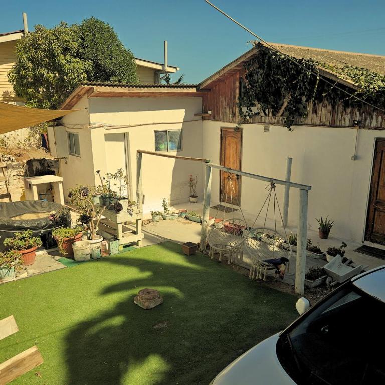 Sophia Hostel Beach House l Coworking, Coliving & Wellness - Twin Room with Terrace - 5