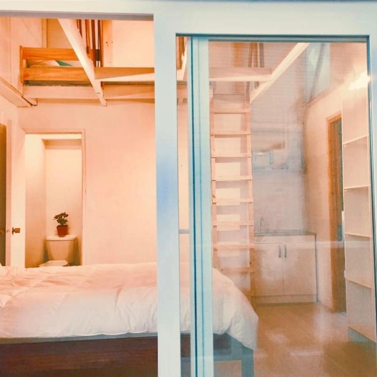 Sophia Hostel Beach House l Coworking, Coliving & Wellness - Twin Room with Terrace - 18