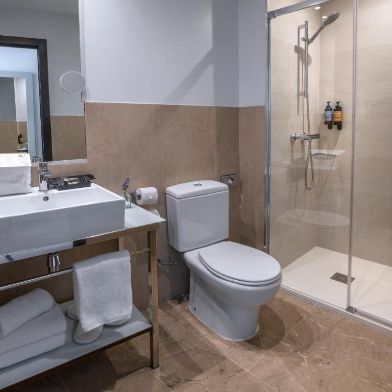 Hotel SERHS Del Port - Comfort Double or Twin Room - 12