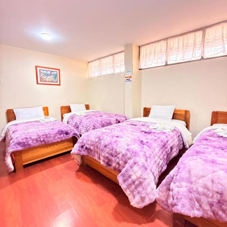 HOTEL IBYZA Ipiales - Habitación Cuádruple con baño privado - 1