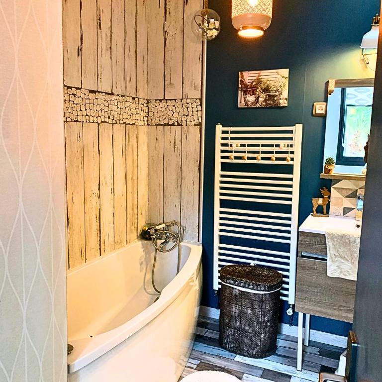 Maison pierre 4 pers avec jardin Île de Ré 5 min - Casa de 2 dormitorios - 46