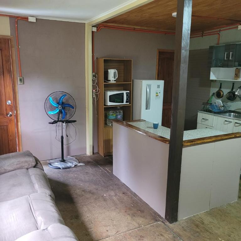Cómoda Cabaña en Hermoso Sector de Chesque - Casa de 3 dormitorios - 3